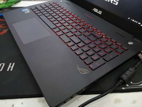 *REPUBLIC OF GAMING*ROG*ASUS ROG G56JK*i7-4710HQ*NVIDIA GTX 850M*FULL HD*12GB*1000GB HDD*